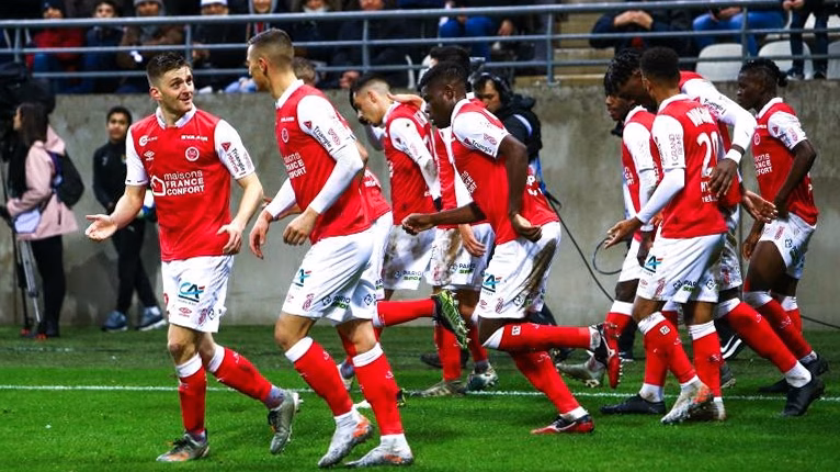 Ligue 2 : Découvrez les formations probables de Dunkerque et Montpellier pour le match de ce soir à 20h